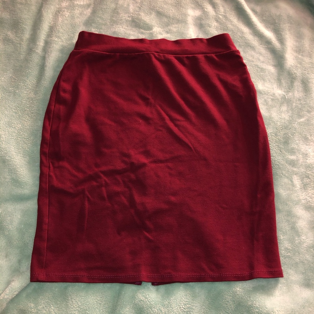 Burgundy pencil skirt